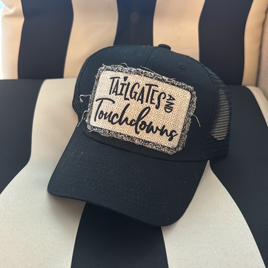 Tailgates And Touchdowns